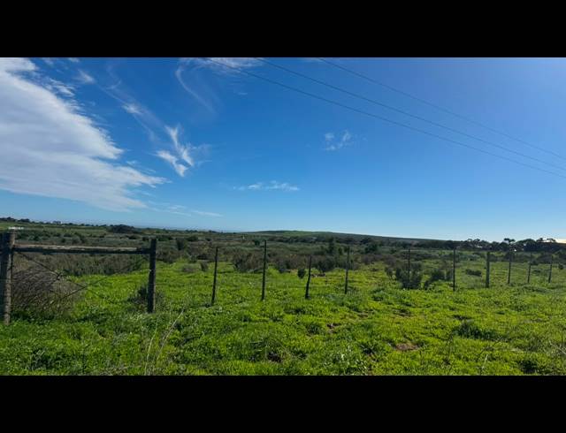 101,999M² VACANT LAND FOR SALE IN TREKOSKRAAL